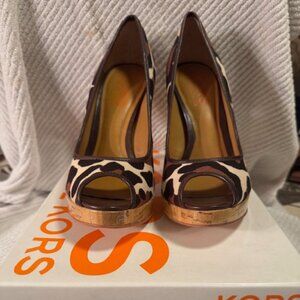 Michael KORS FLORA Canvas Cork Pumps
